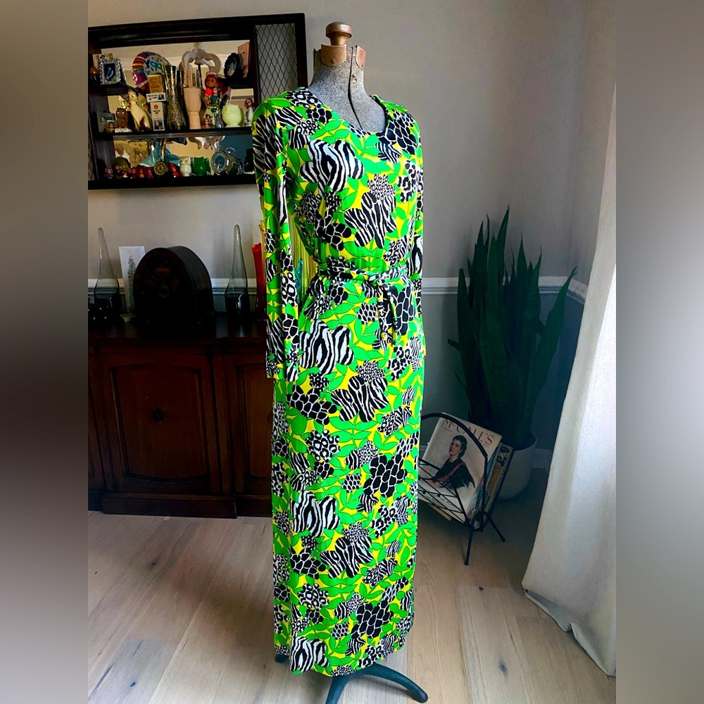 Vintage 60s-70s maxi dress with the most insane flower zebra print mashup